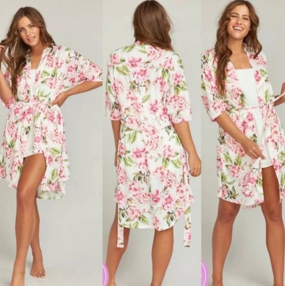 Show Me Your MuMu Other - Show Me Your MuMu Garden of Blooms Brie Robe, O/S